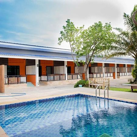 Staychill Resort Uttaradit Exteriér fotografie