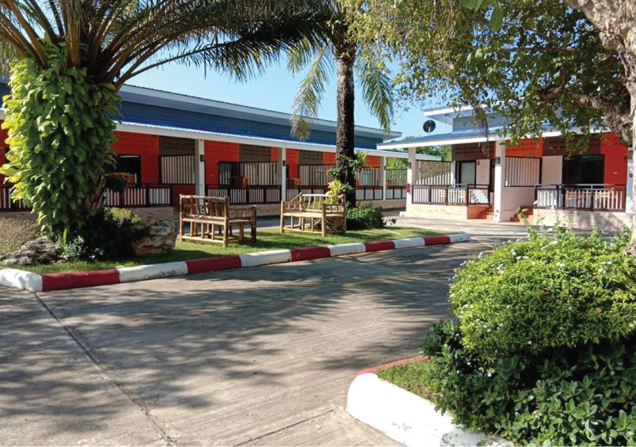 Staychill Resort Uttaradit Exteriér fotografie