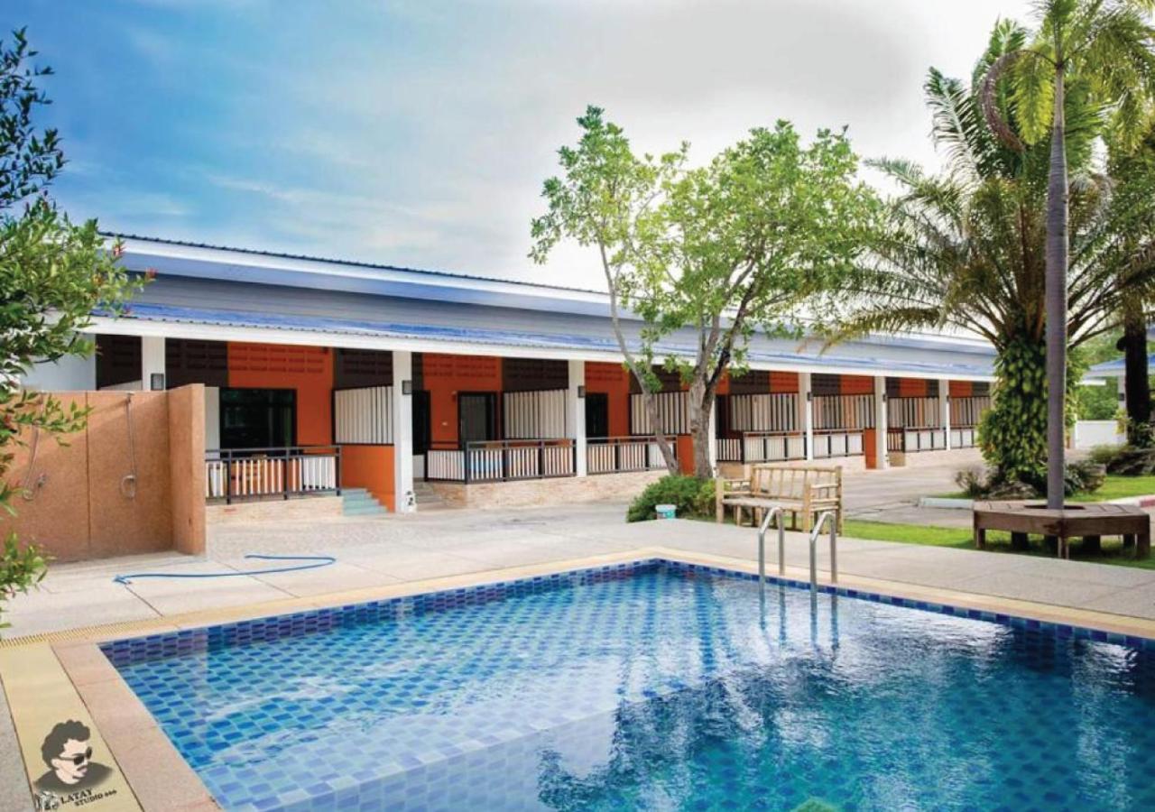Staychill Resort Uttaradit Exteriér fotografie